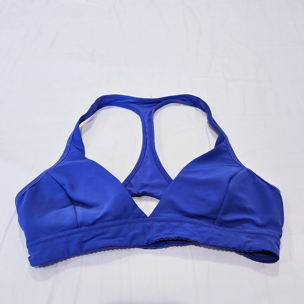 LULULEMON | Sports Bra